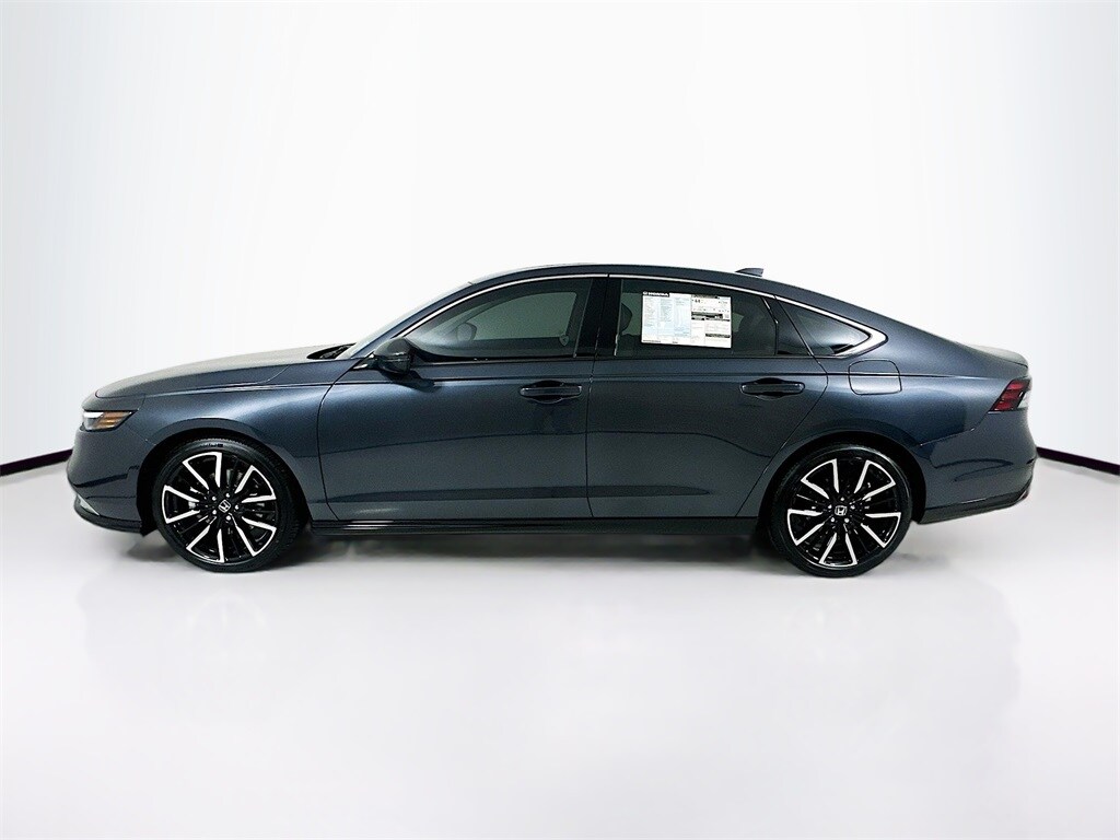 2025 Honda Accord Hybrid Touring photo 2