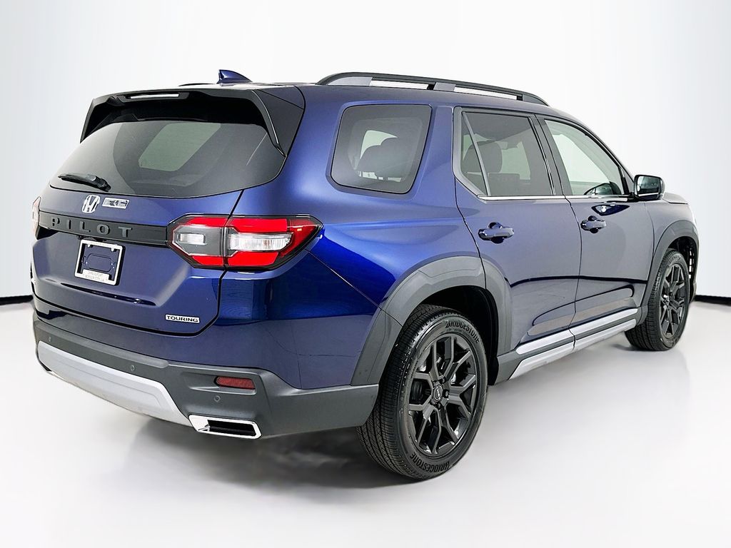 2025 Honda Pilot Touring - Photo 19