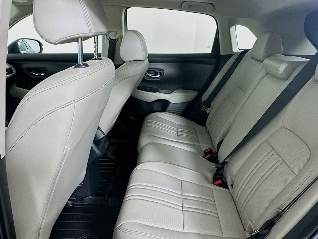 2027 Honda HR-V EX-L - Photo 19