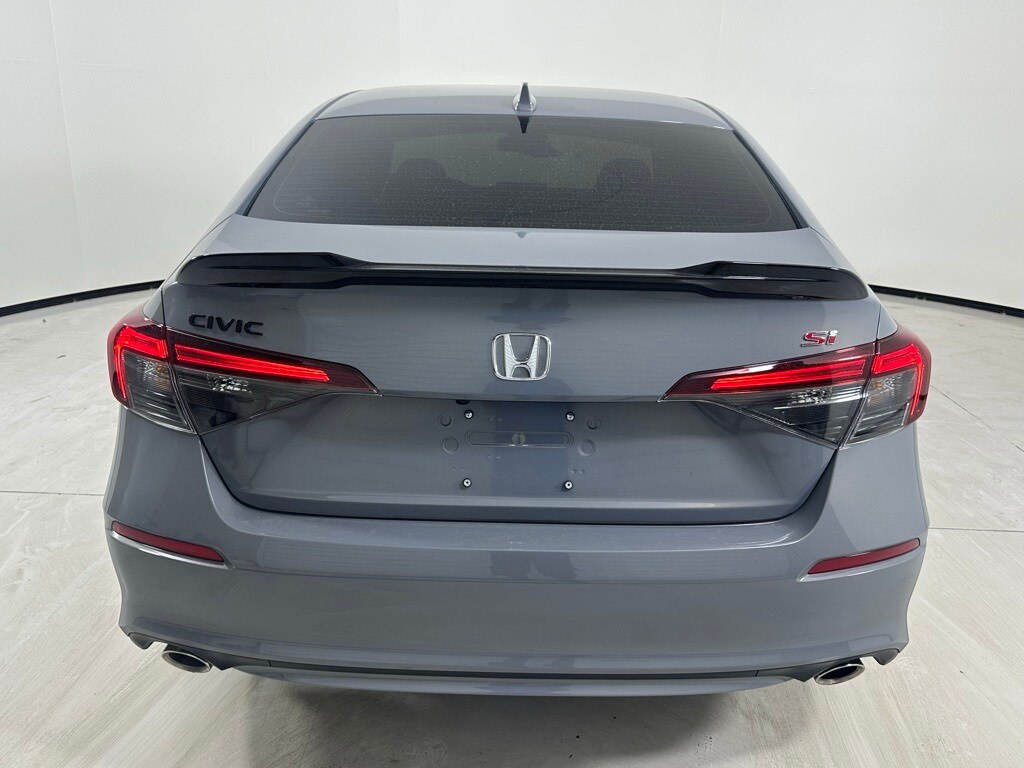 2026 Honda Civic Si photo 3