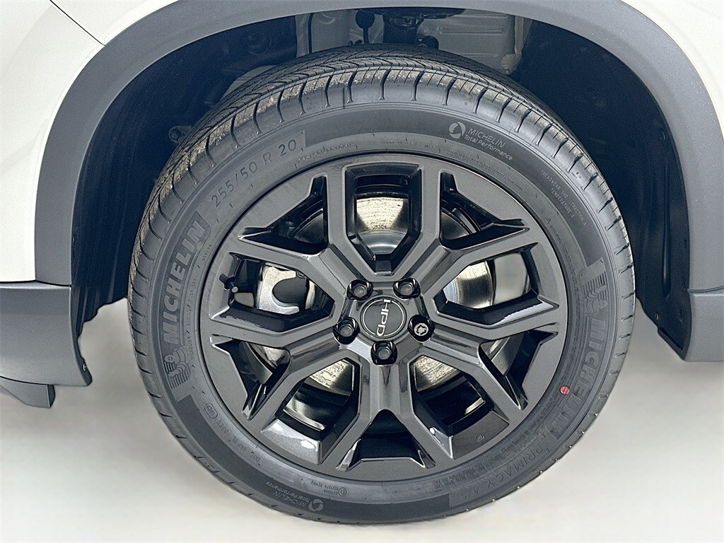 2025 Honda Pilot Touring photo 3