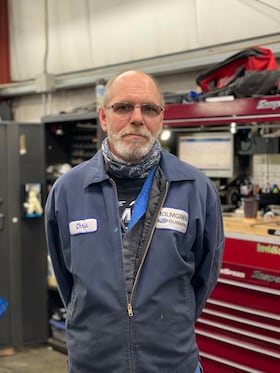 Staff member Chris Forster from ID_15940490dbd7