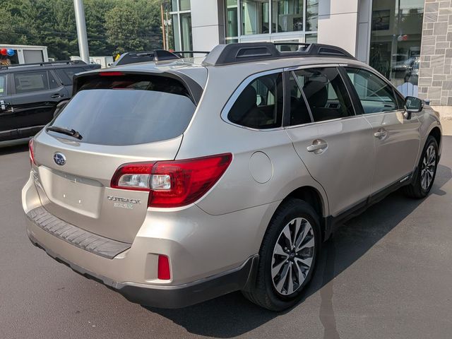 2016 Subaru Outback Limited - Photo 2