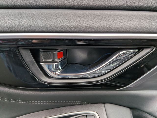 2025 Subaru Outback Limited - Photo 9
