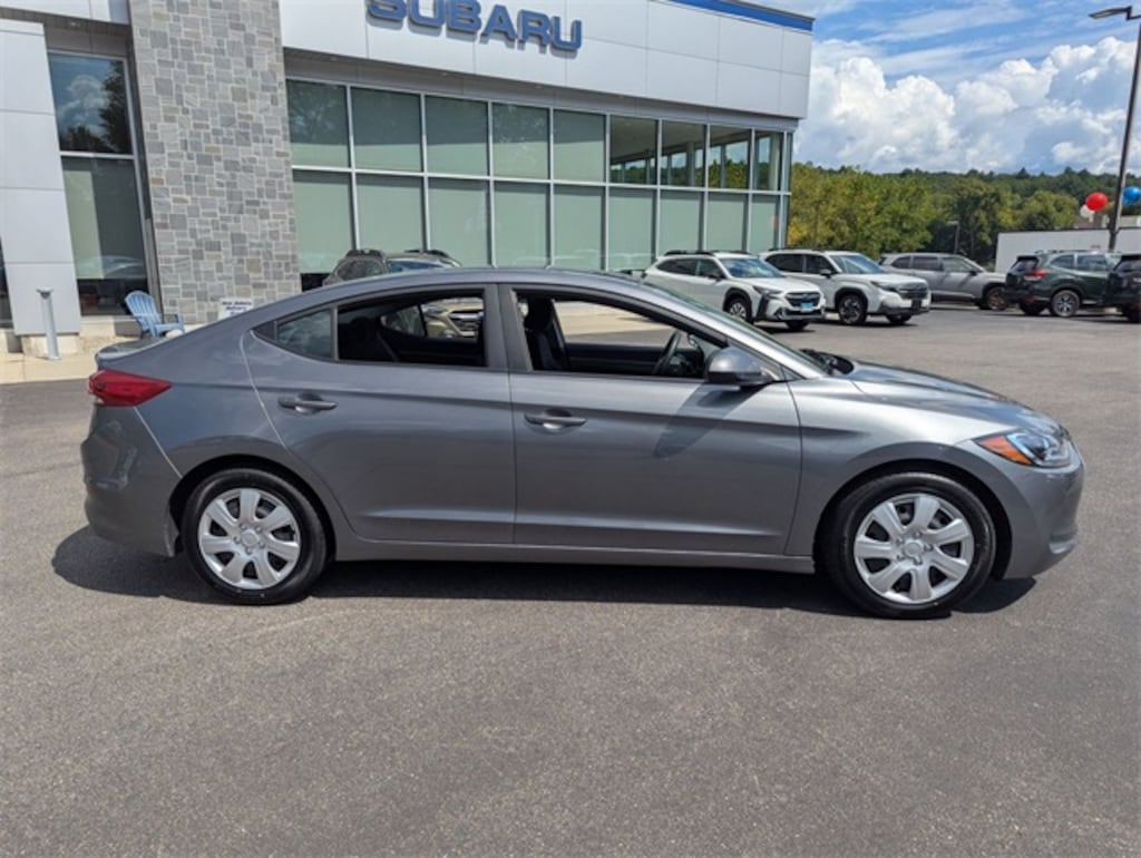 Used 2018 Hyundai Elantra SE Sedan
