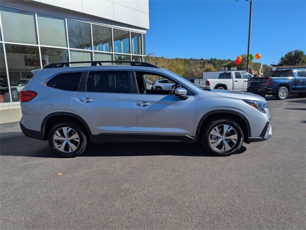 Used 2024 Subaru Ascent Premium SUV