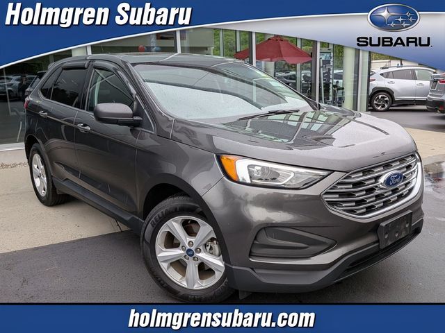 2019 Ford Edge SE's photo