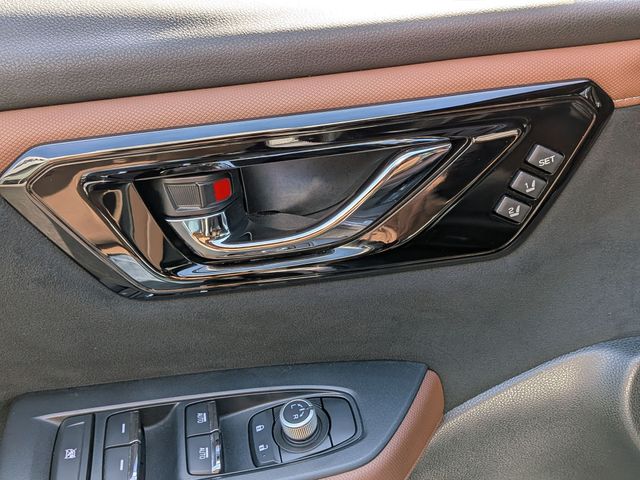 2025 Subaru Forester Touring - Photo 11