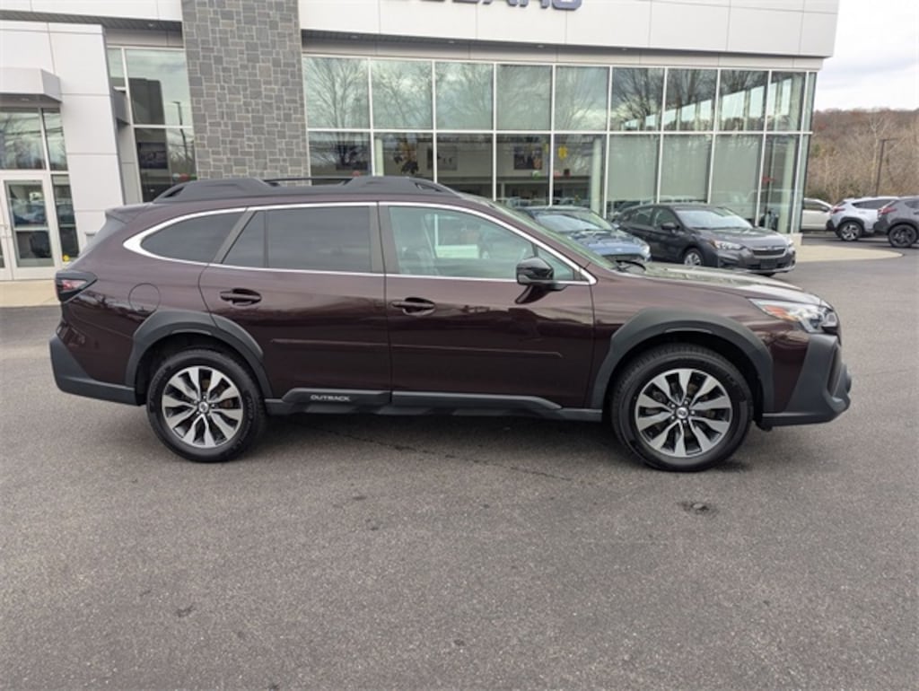 Used 2023 Subaru Outback Limited XT SUV