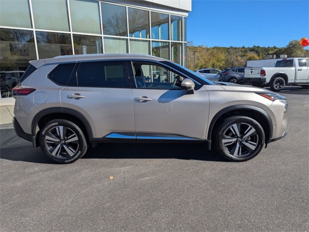Used 2023 Nissan Rogue SL SUV