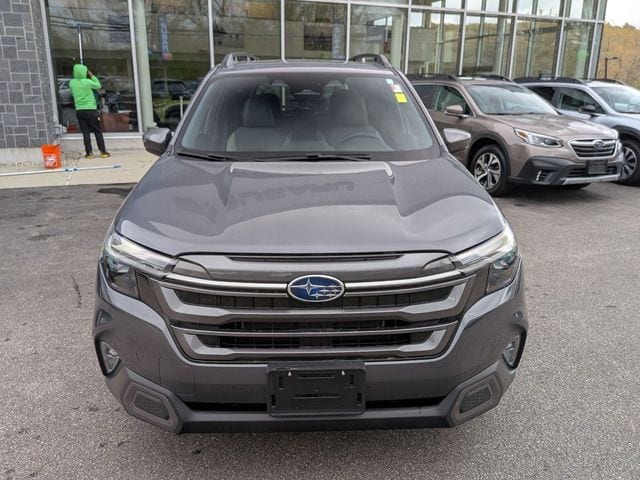 2025 Subaru Forester Limited - Photo 8