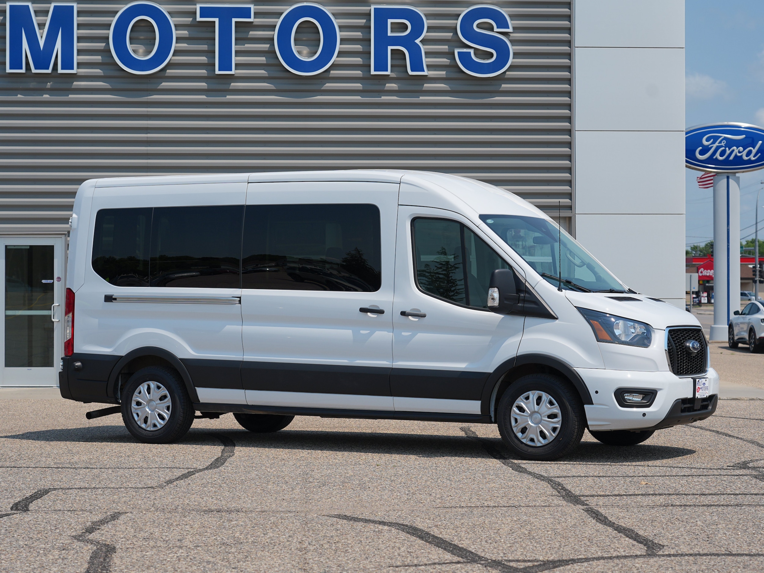 Used 2024 Ford Transit Passenger Van XLT with VIN 1FBAX2C89RKA83320 for sale in Cokato, Minnesota