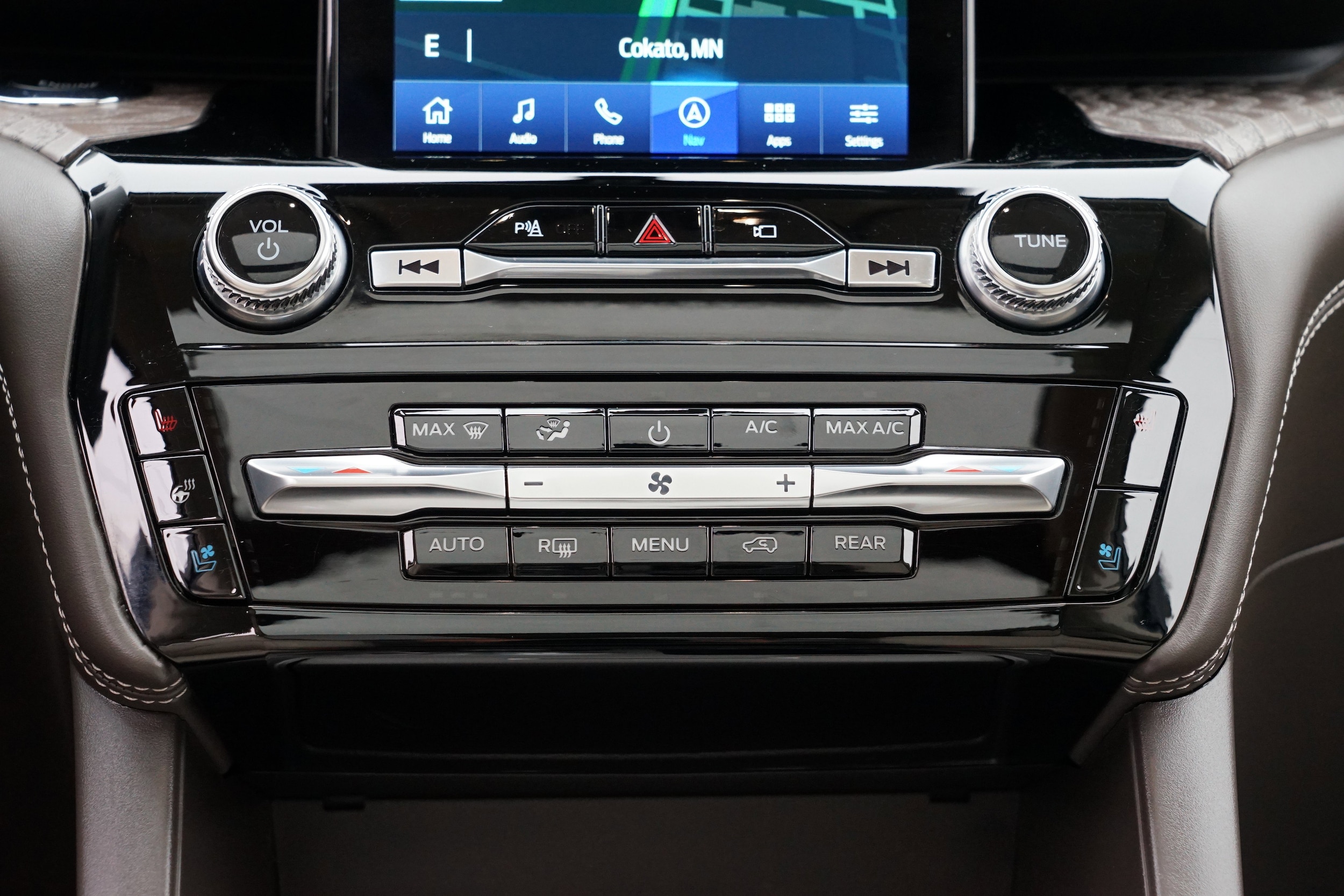 2022 Ford Explorer Platinum - Photo 24