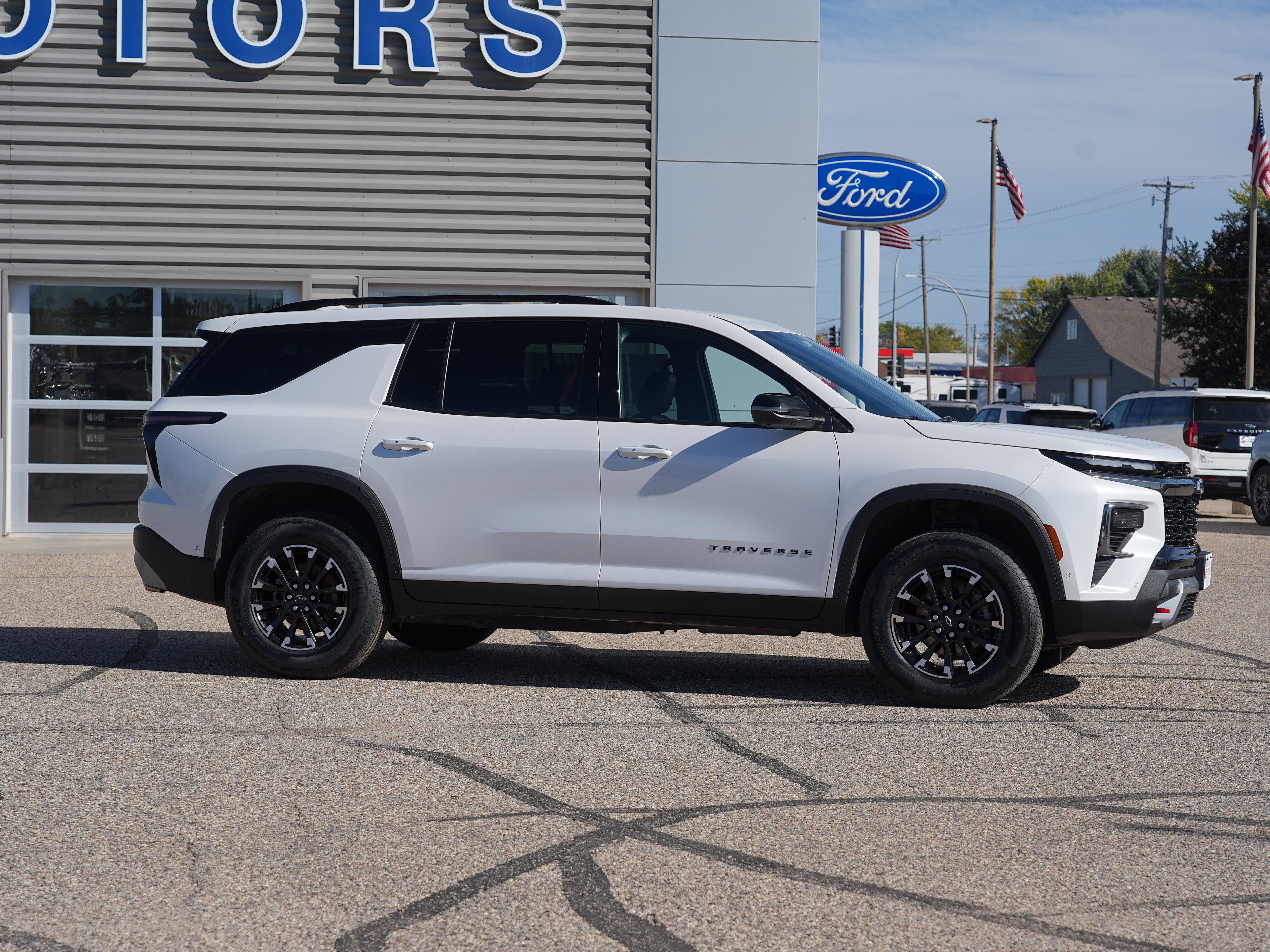 Used 2024 Chevrolet Traverse Z71 with VIN 1GNEVJKS2RJ222601 for sale in Cokato, Minnesota