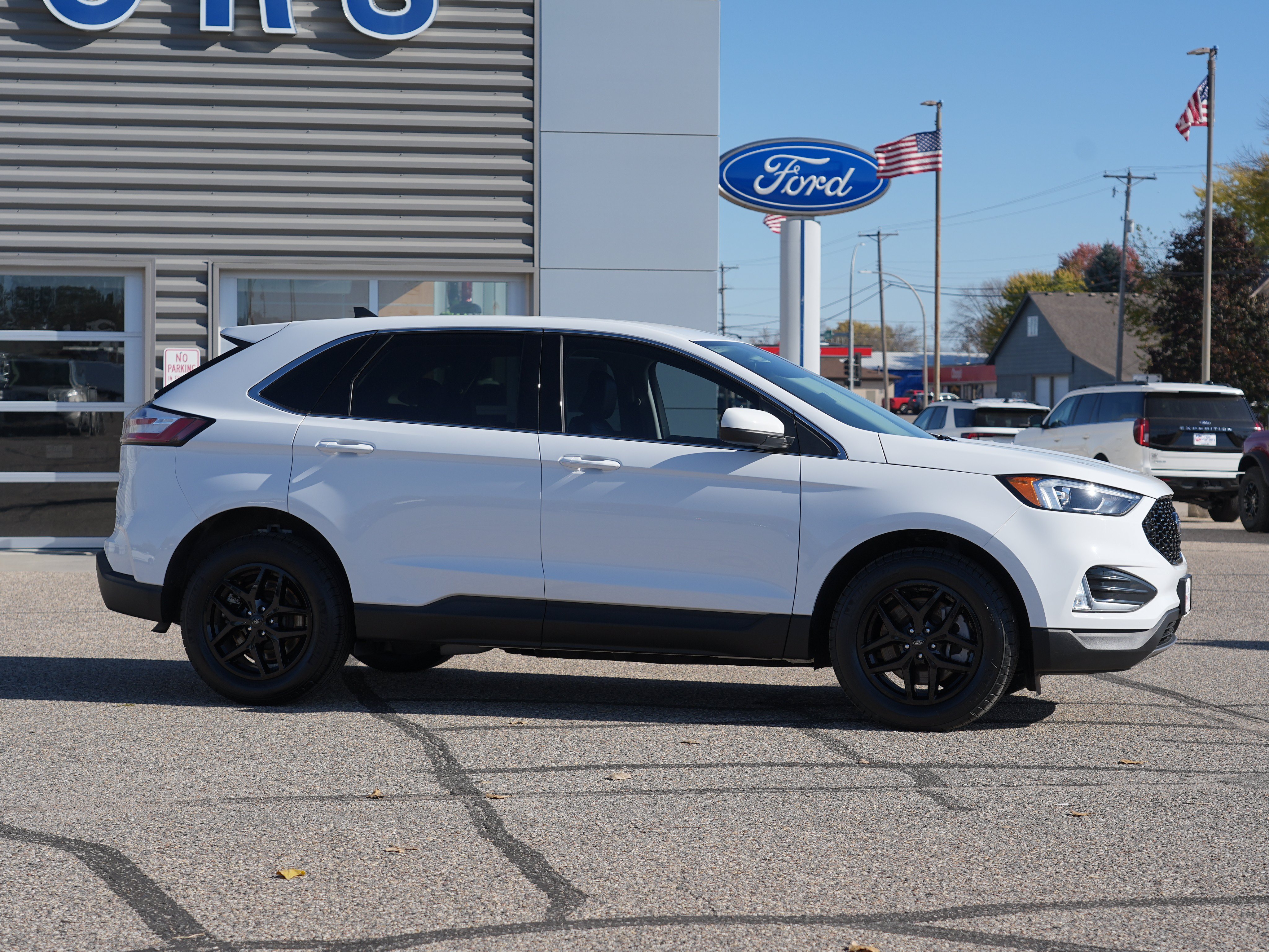 Used 2024 Ford Edge SEL with VIN 2FMPK4J95RBA37999 for sale in Cokato, Minnesota