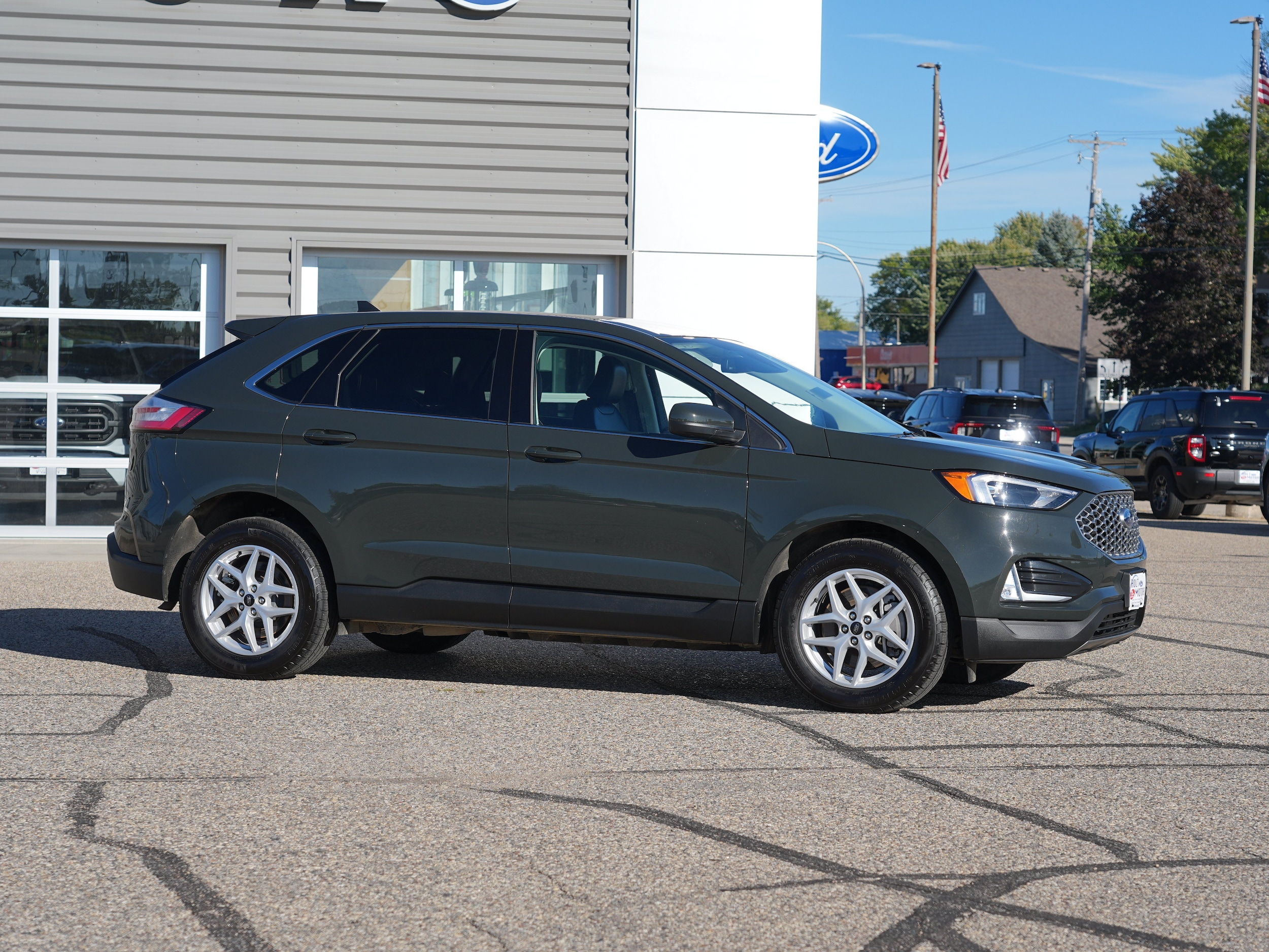 Used 2024 Ford Edge SEL with VIN 2FMPK4J91RBB14352 for sale in Cokato, Minnesota