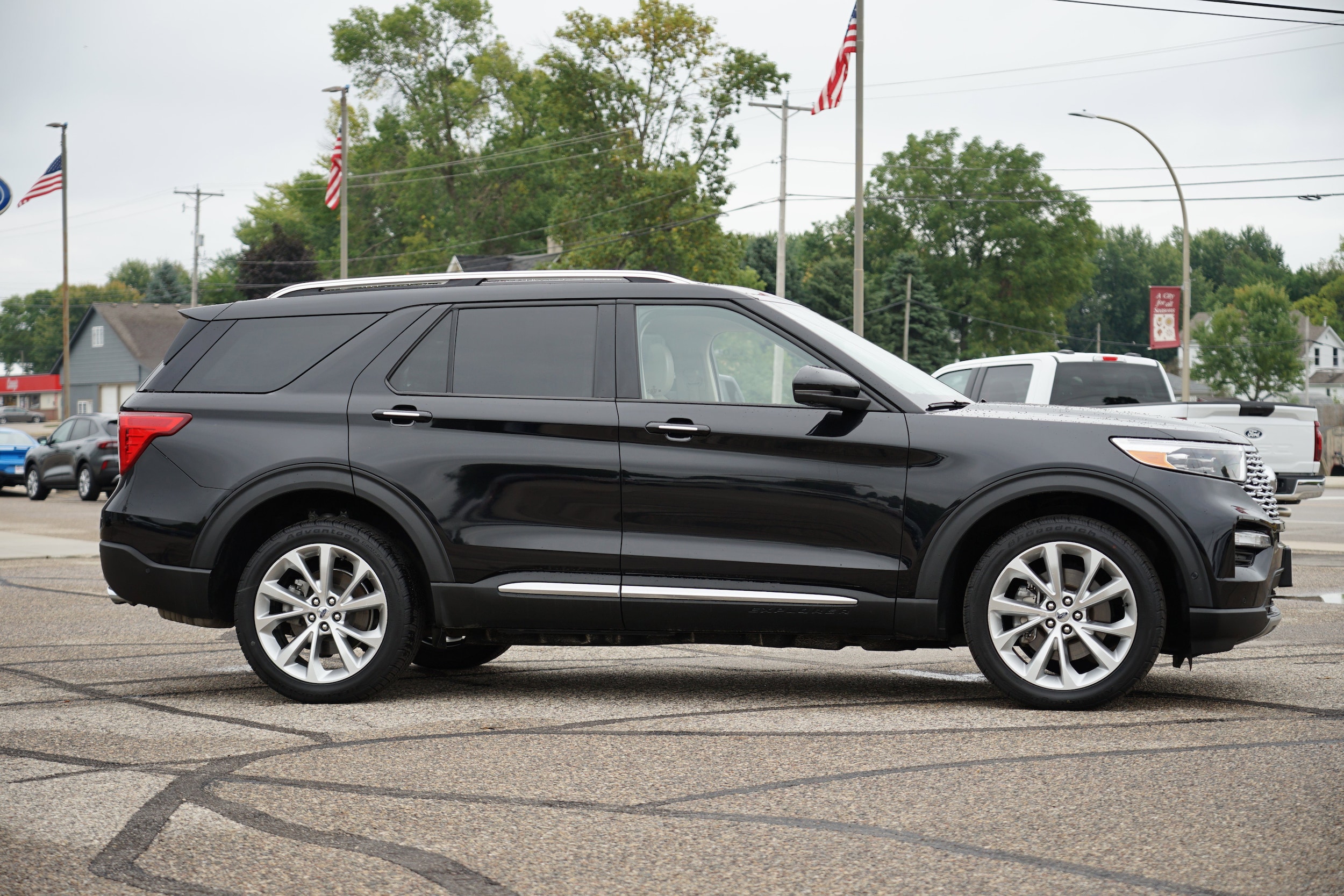 Used 2022 Ford Explorer Platinum with VIN 1FM5K8HW0NNA01971 for sale in Cokato, Minnesota