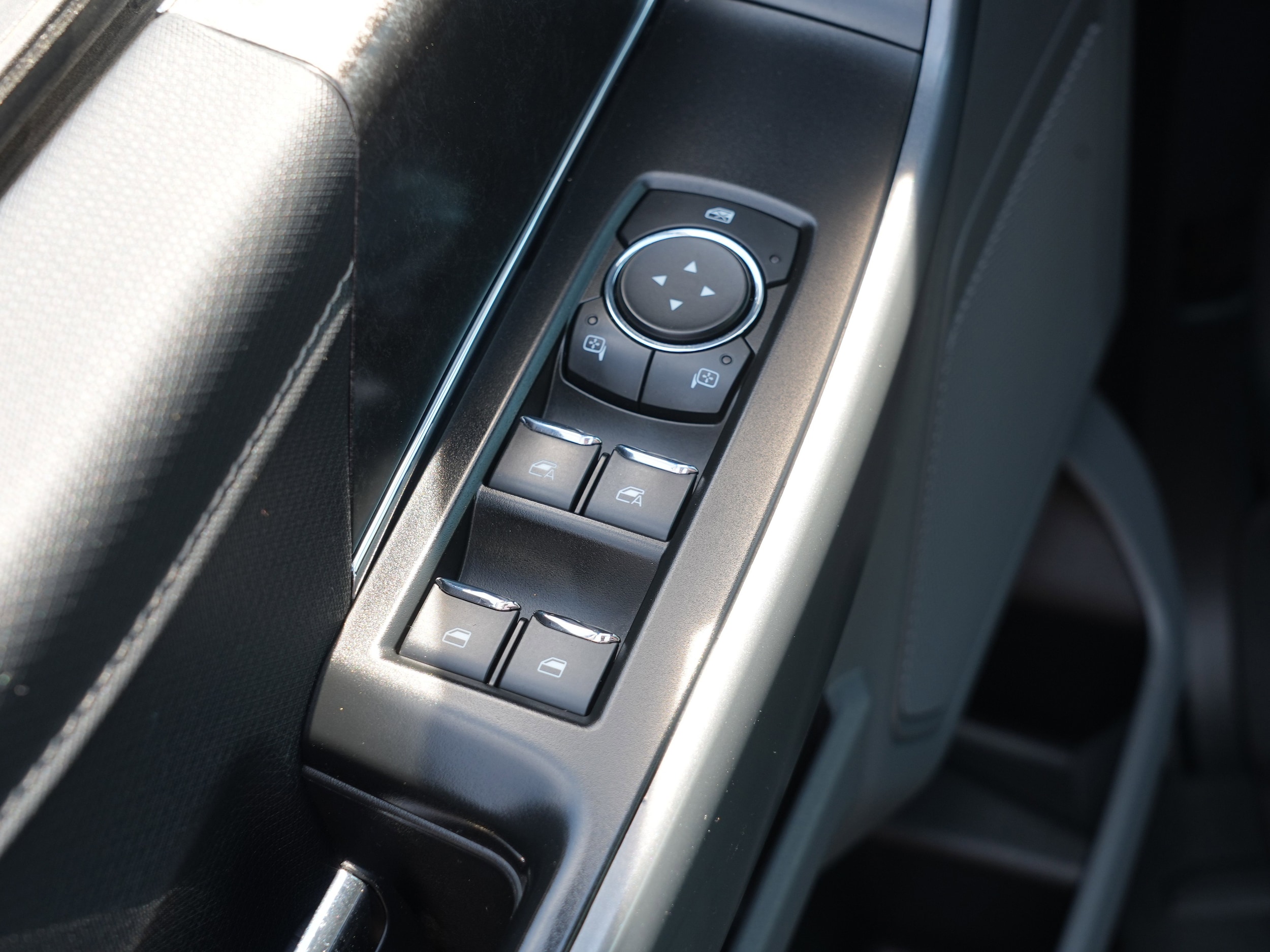 2023 Ford F-150 XLT - Photo 17