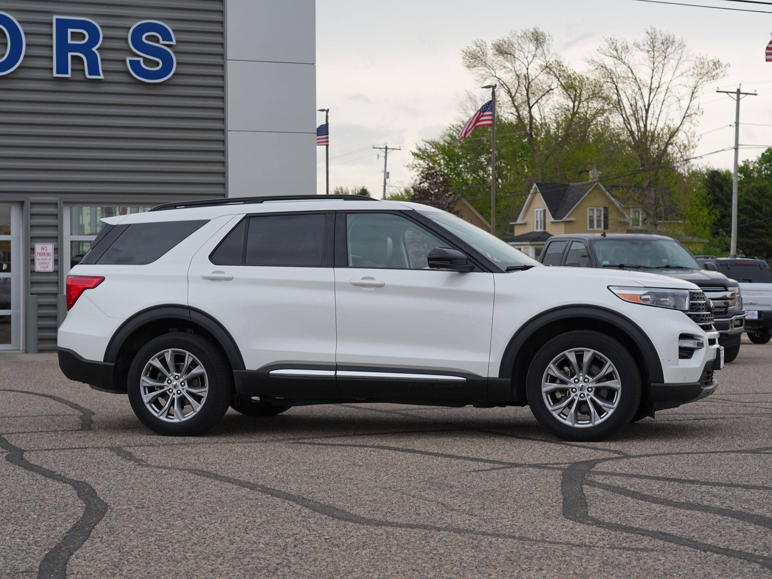 Used 2023 Ford Explorer XLT with VIN 1FMSK8DH1PGA78396 for sale in Cokato, Minnesota