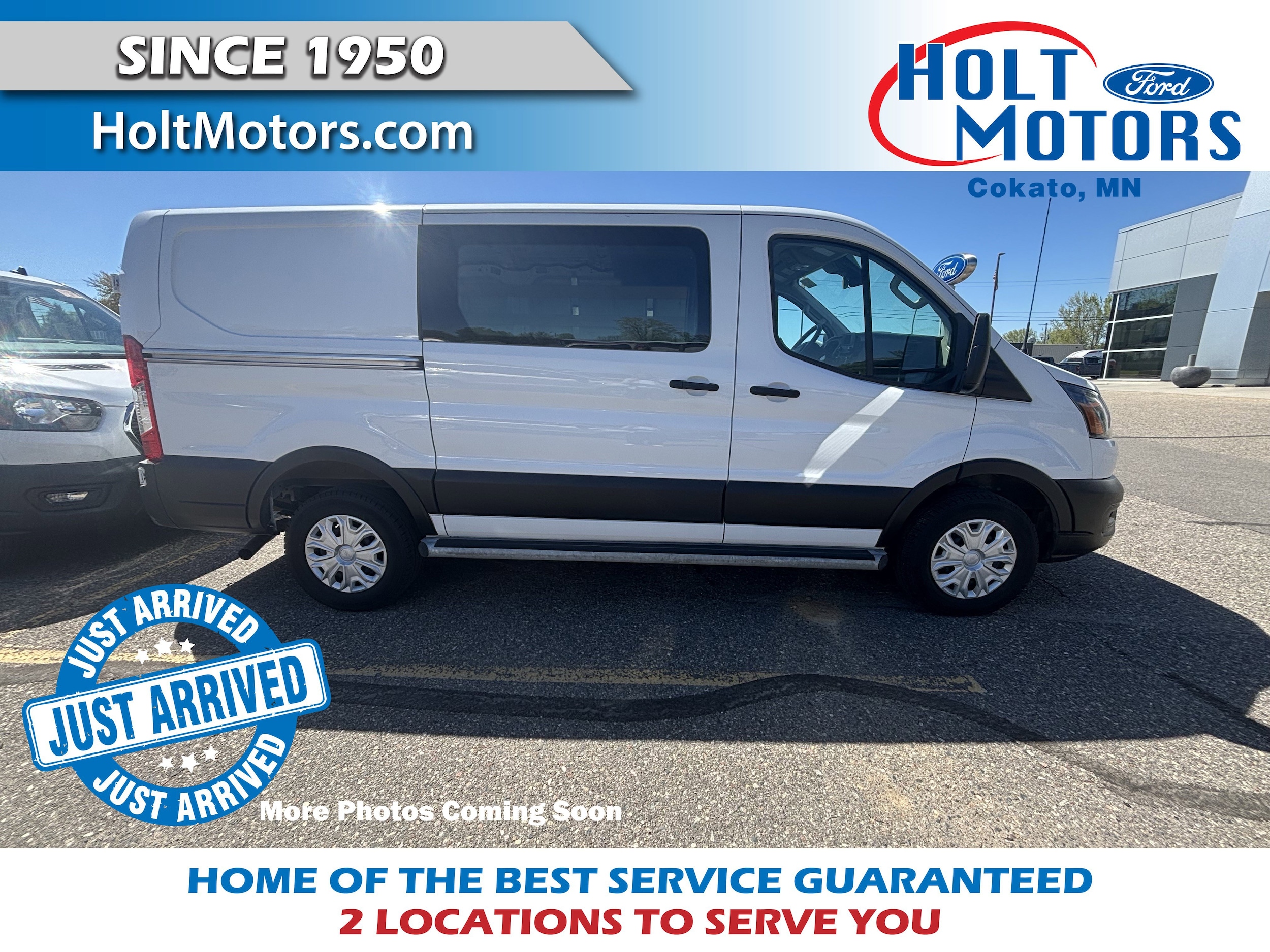 2024 Ford Transit 350 XLT Med Roof Sliding Pass. 148's photo