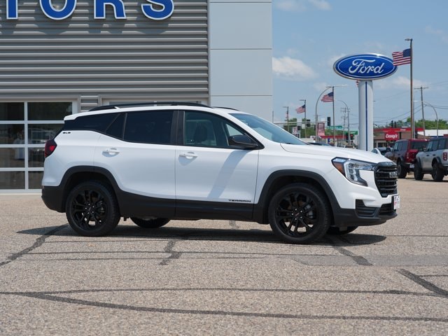 Used 2022 GMC Terrain SLE with VIN 3GKALTEVXNL307983 for sale in Cokato, Minnesota
