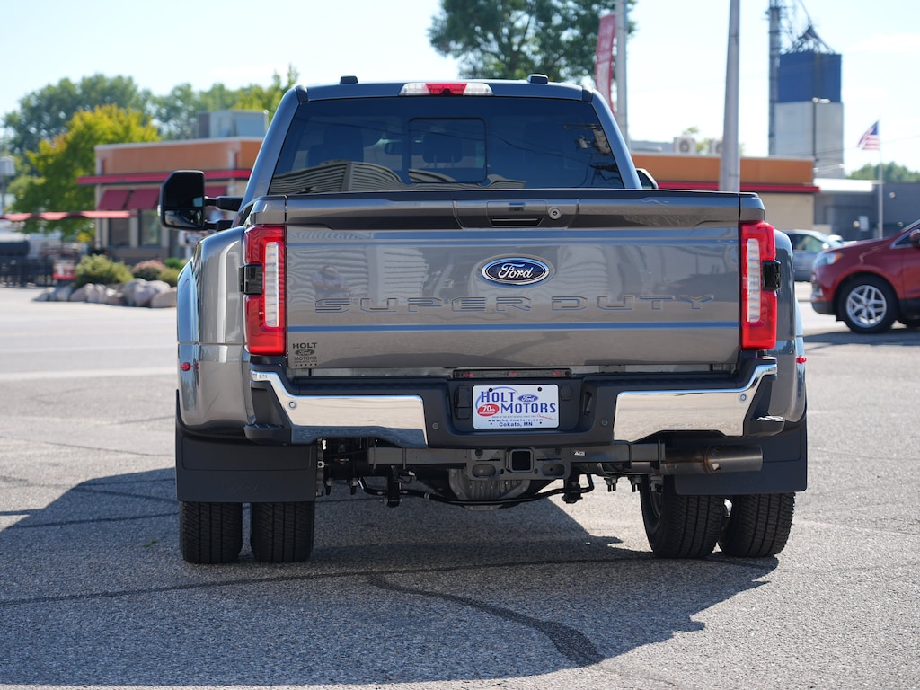 New 2026 Ford F-350SD Lariat Truck