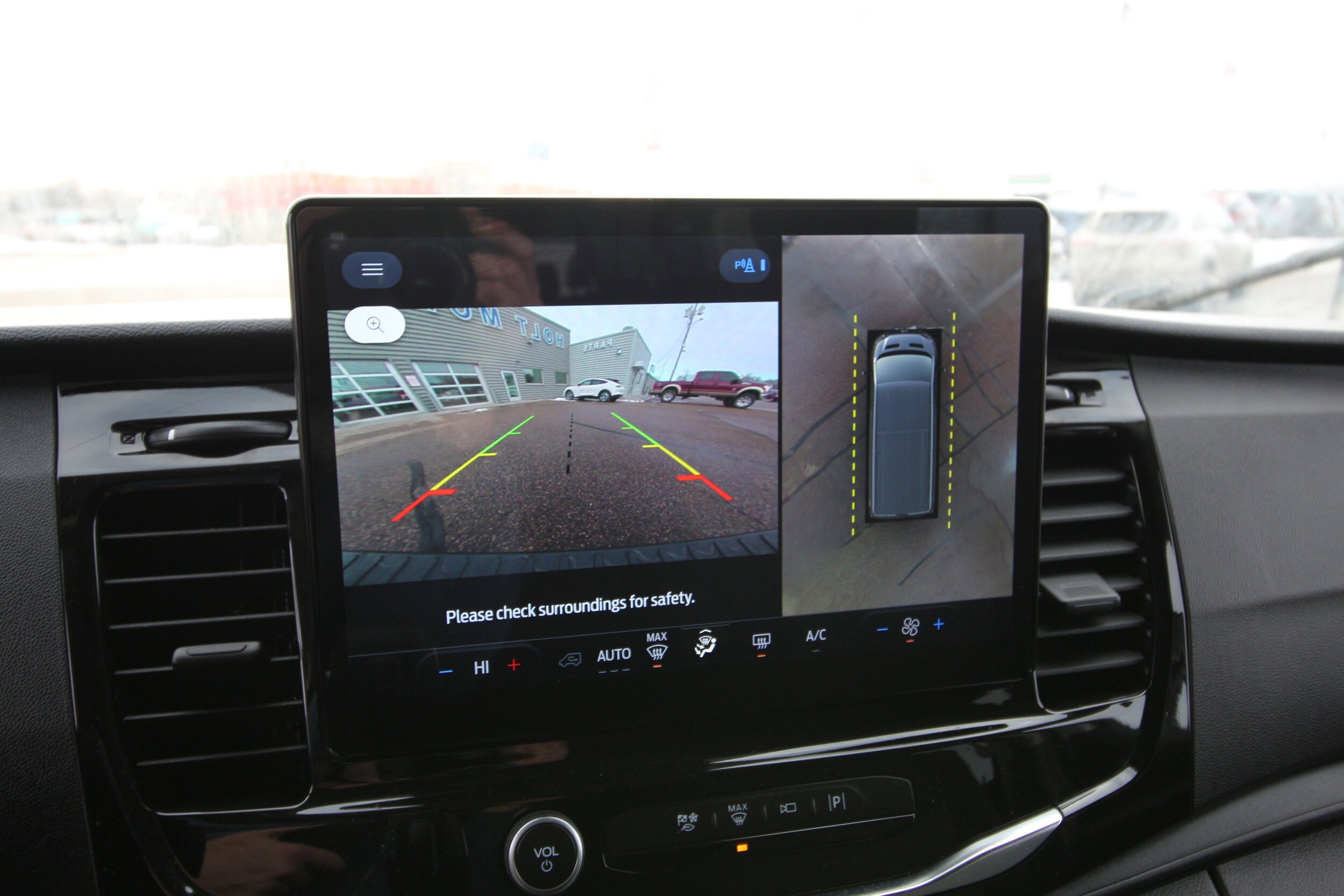 2023 Ford Transit Passenger Van XLT - Photo 33