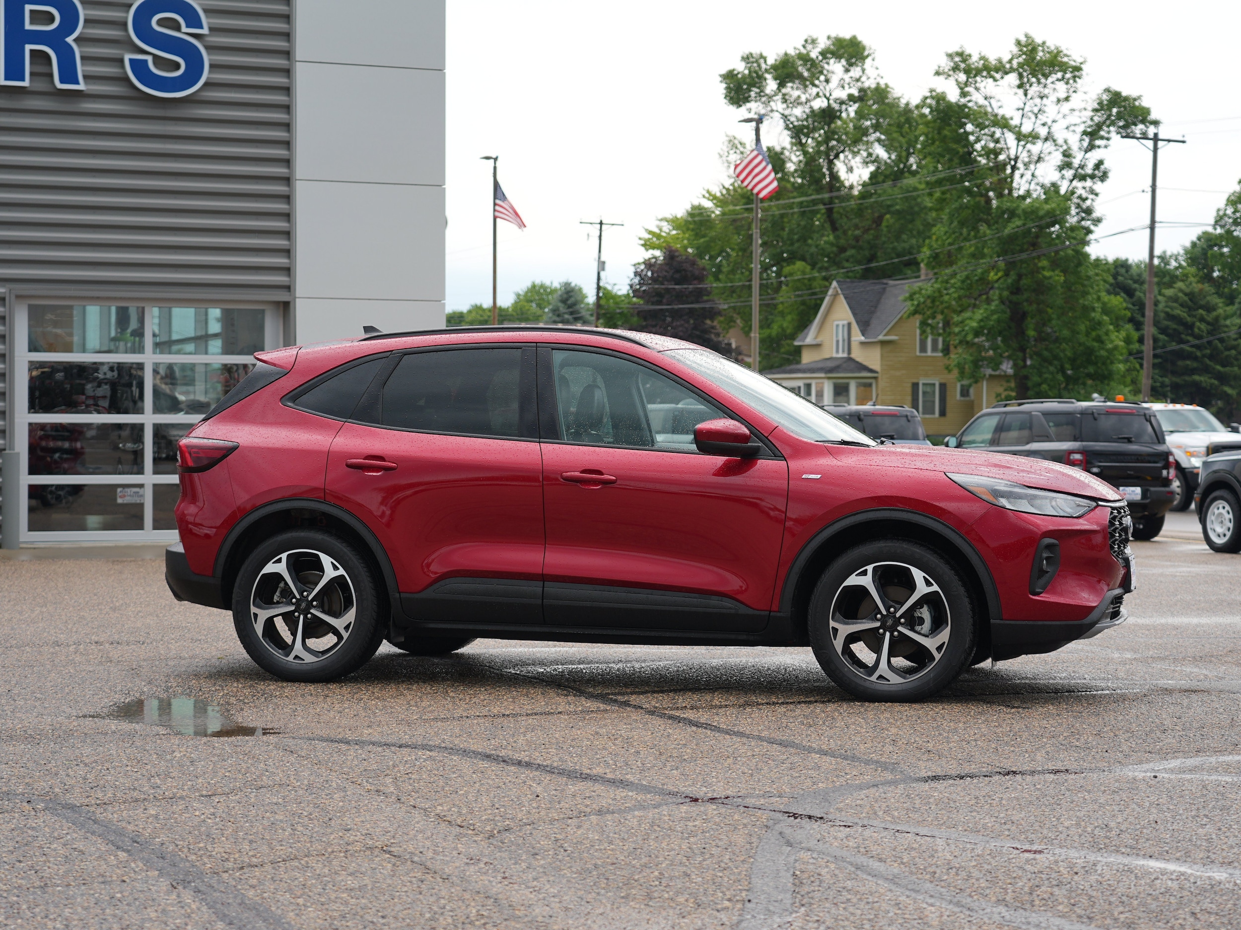 Used 2025 Ford Escape Hybrid ST-Line Select with VIN 1FMCU9NZ7SUA02946 for sale in Cokato, Minnesota