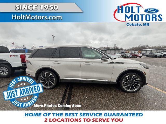 2025 Lincoln Aviator Reserve AWD's photo