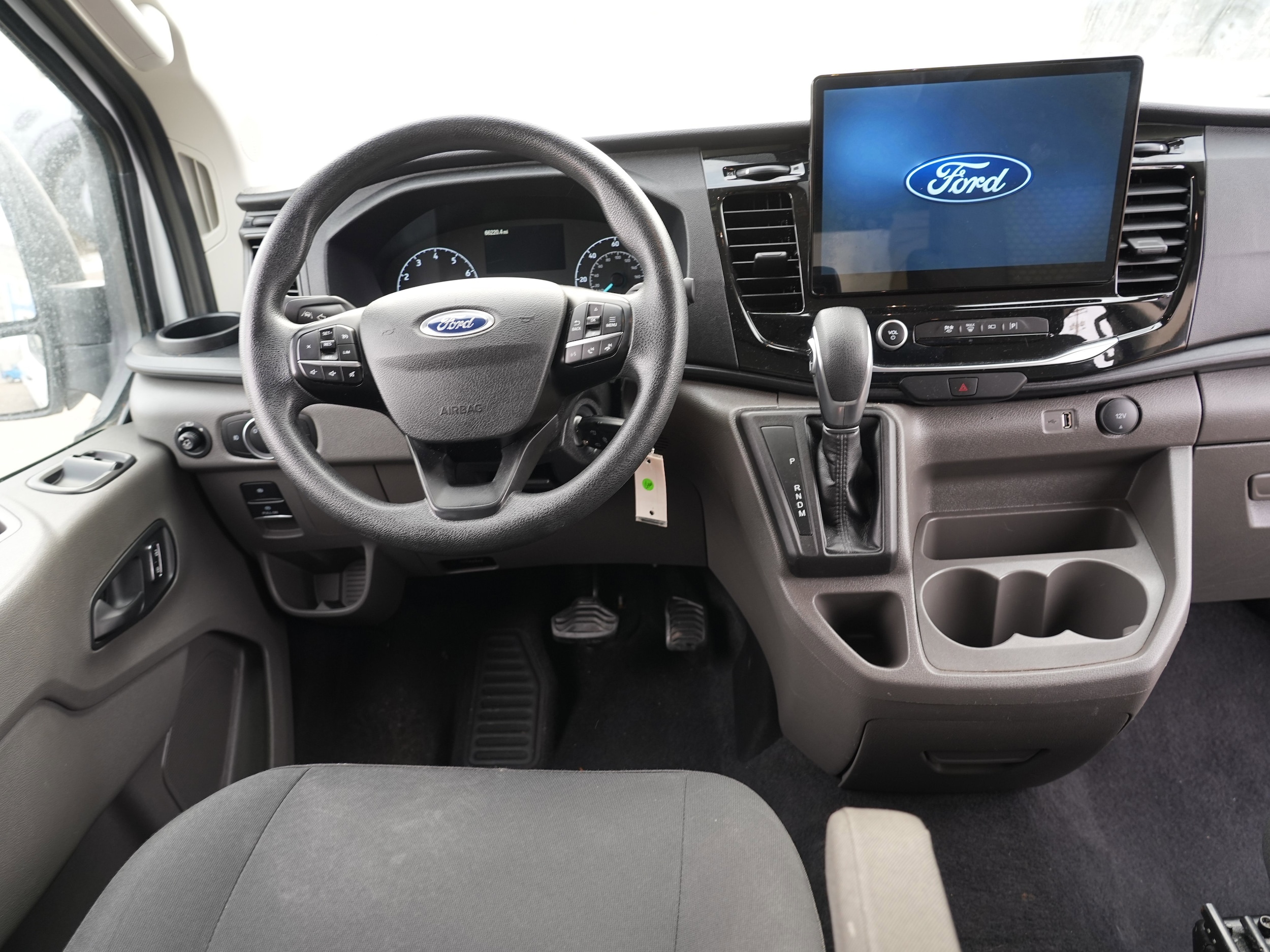 2023 Ford Transit Passenger Van XLT - Photo 21
