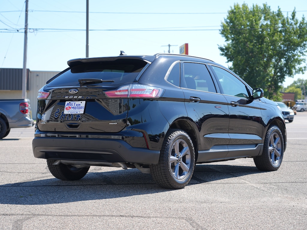 Used 2024 Ford Edge SEL SUV