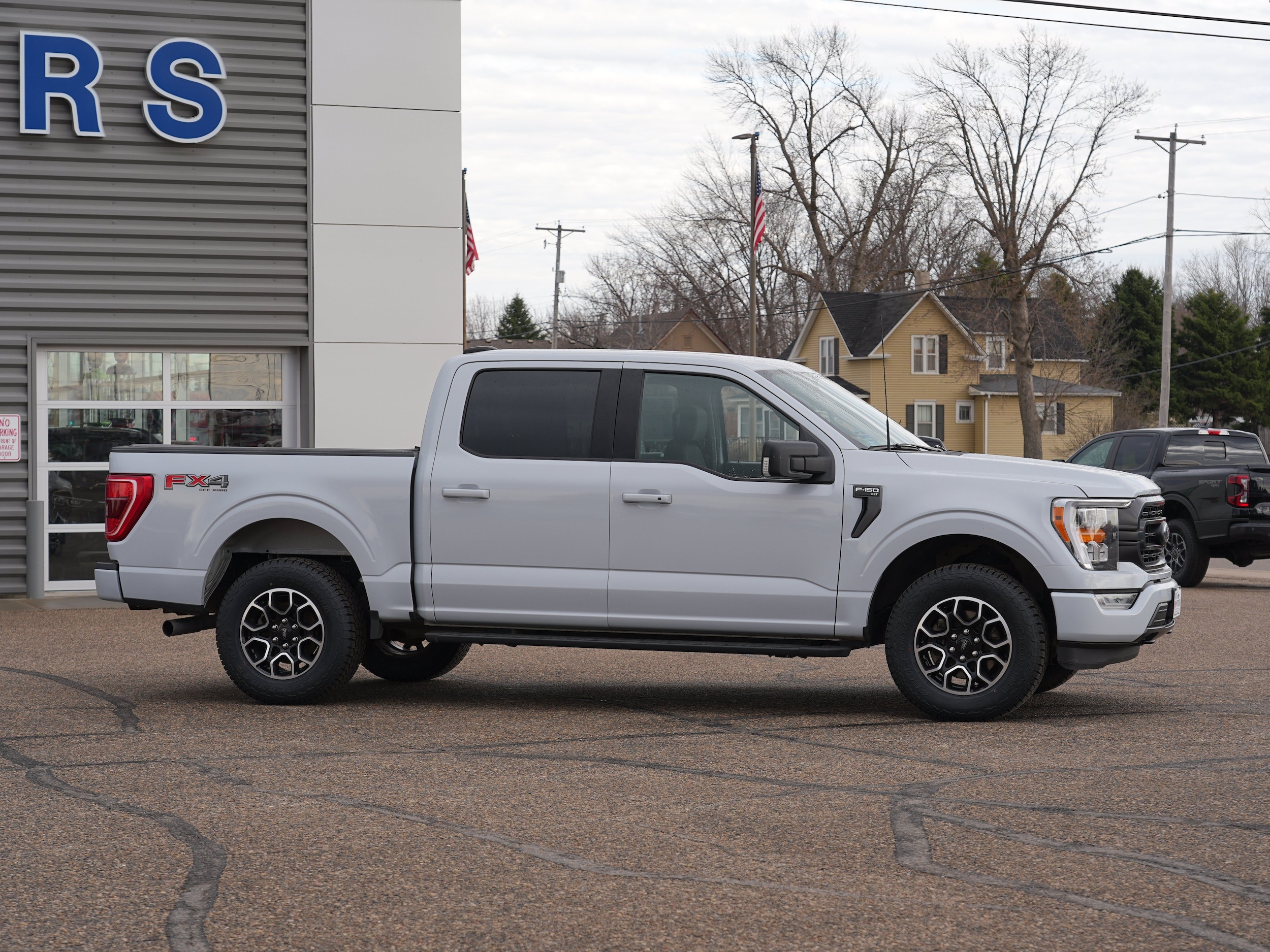Used 2022 Ford F-150 XLT with VIN 1FTEW1EP2NKD02417 for sale in Cokato, Minnesota
