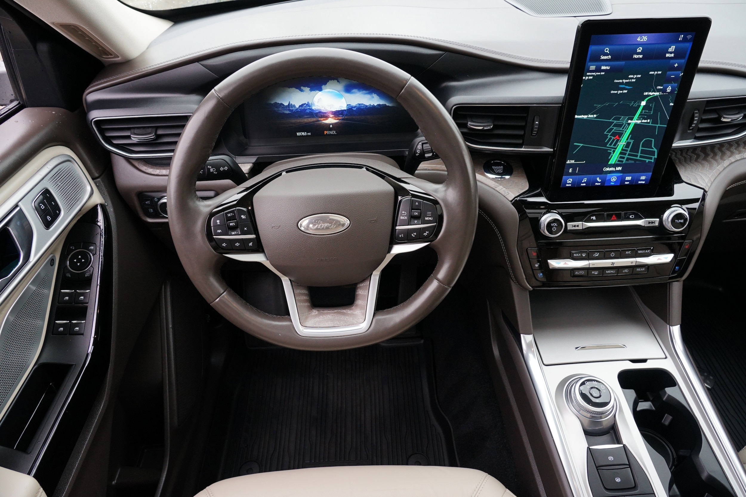 2022 Ford Explorer Platinum - Photo 20