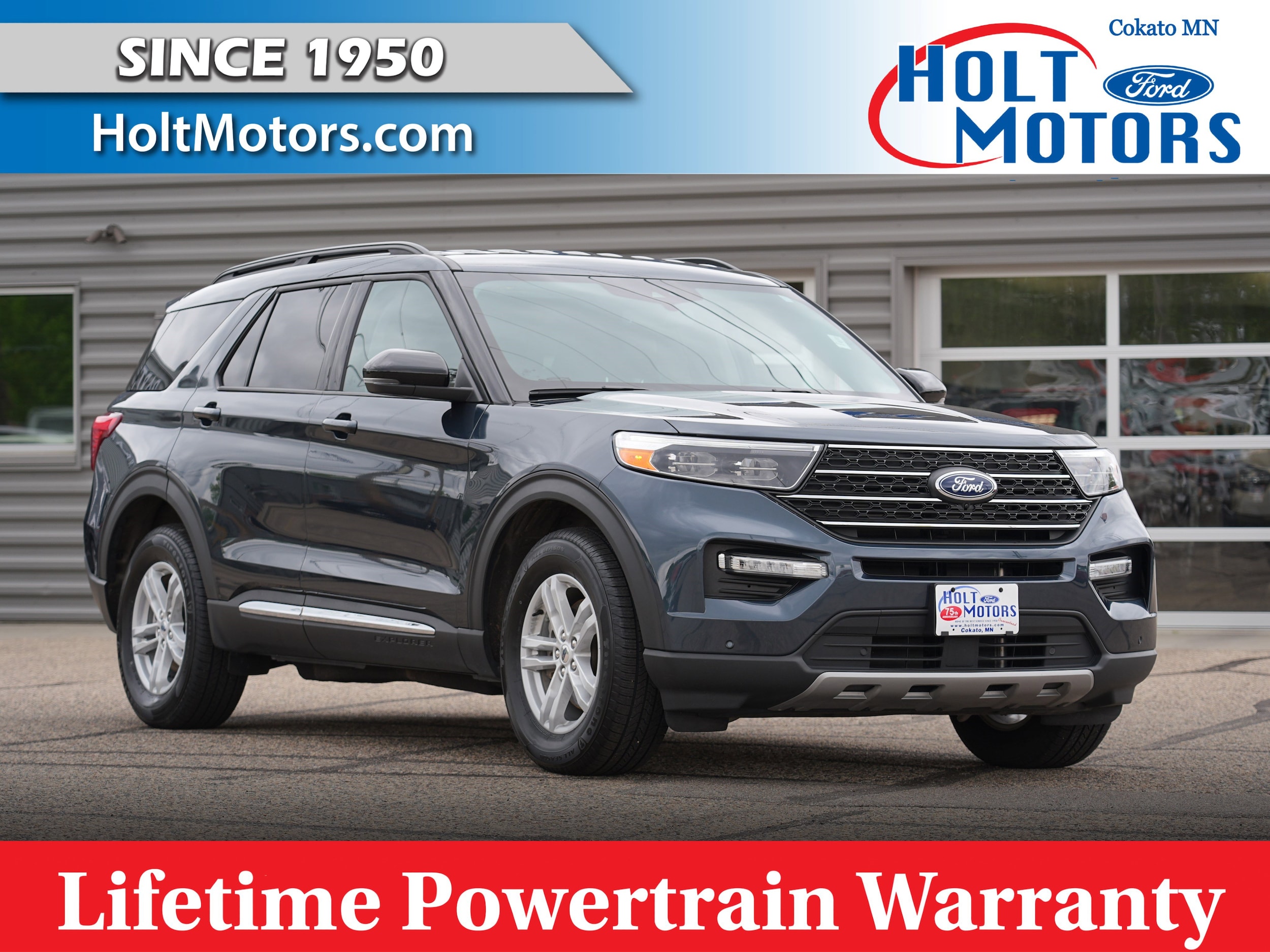 2023 Ford Explorer XLT 4WD's photo