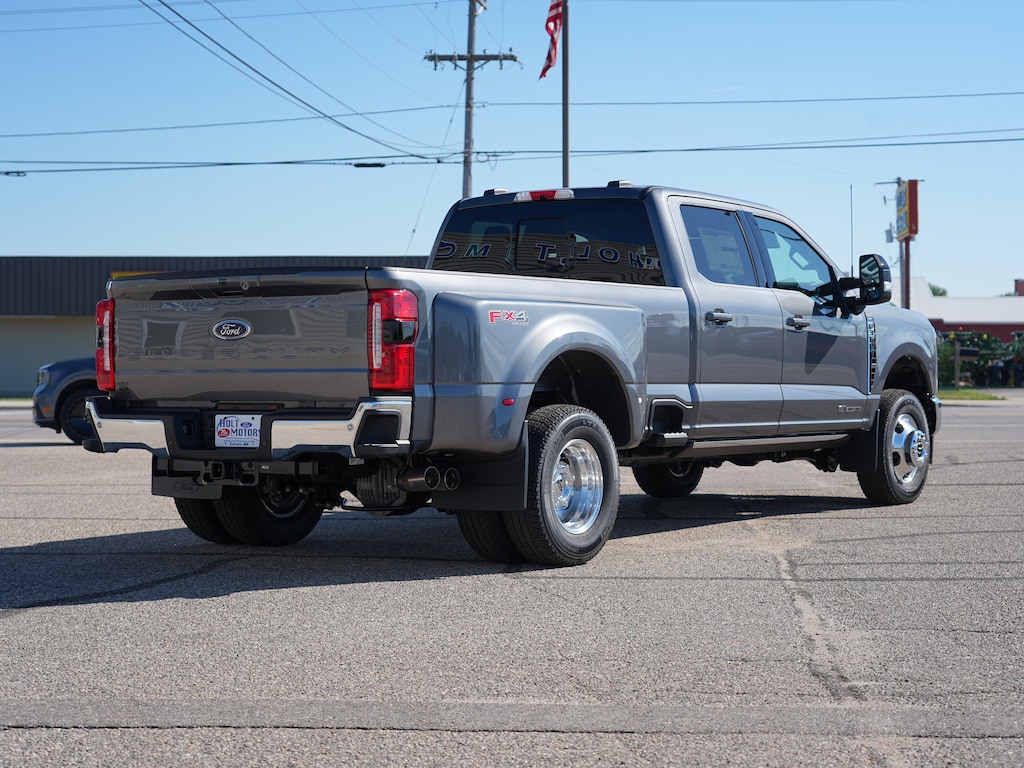 New 2026 Ford F-350SD Lariat Truck