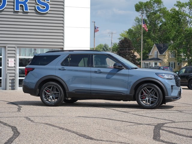 Used 2025 Ford Explorer ST with VIN 1FMWK8GC1SGB28000 for sale in Cokato, Minnesota
