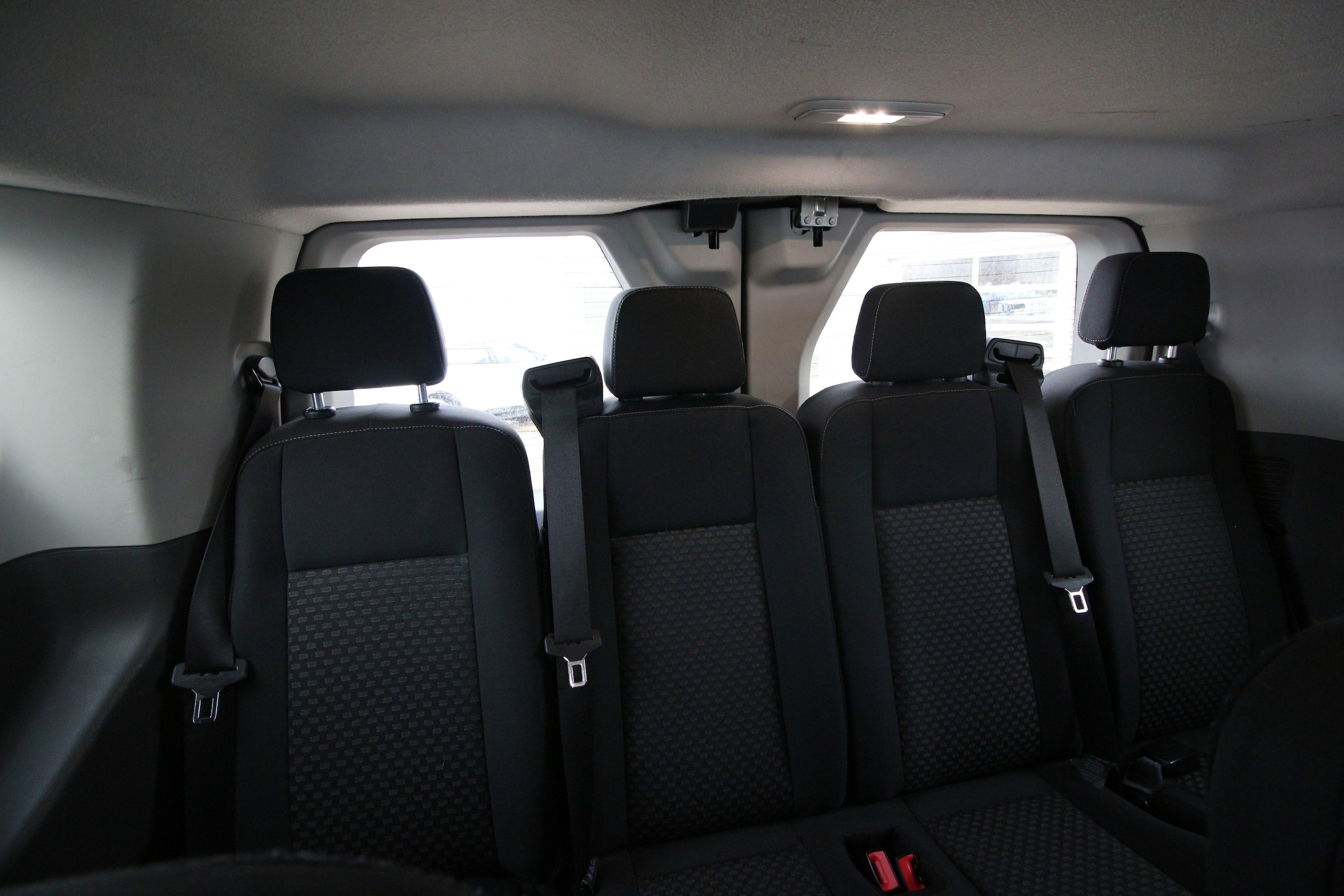 2023 Ford Transit Passenger Van XLT - Photo 30
