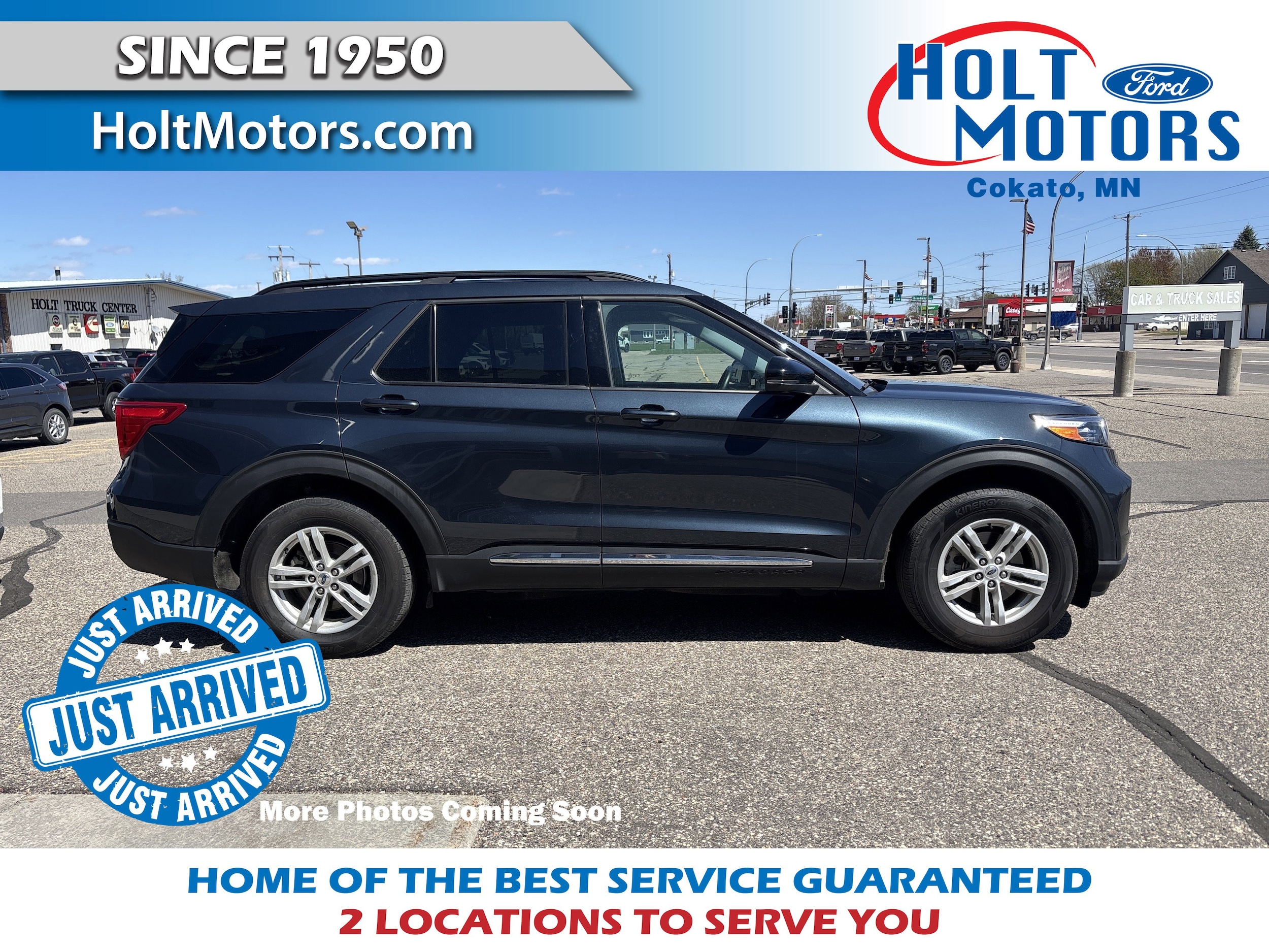 2023 Ford Explorer XLT 4WD's photo