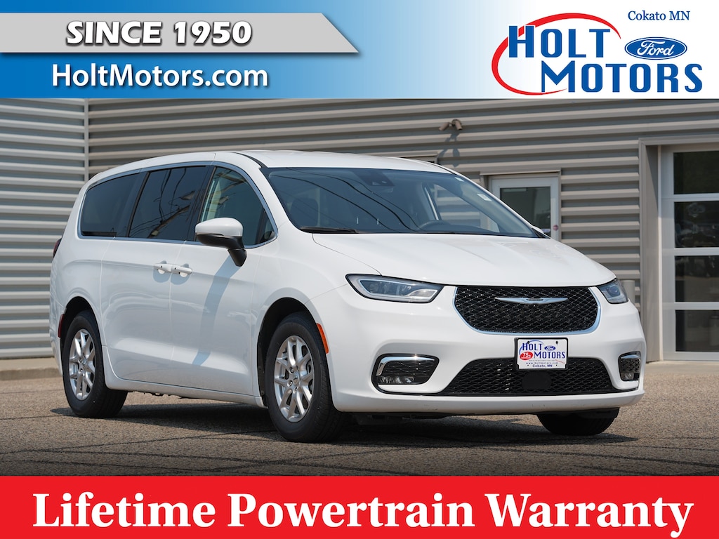 Used 2023 Chrysler Pacifica Touring L Passenger Van
