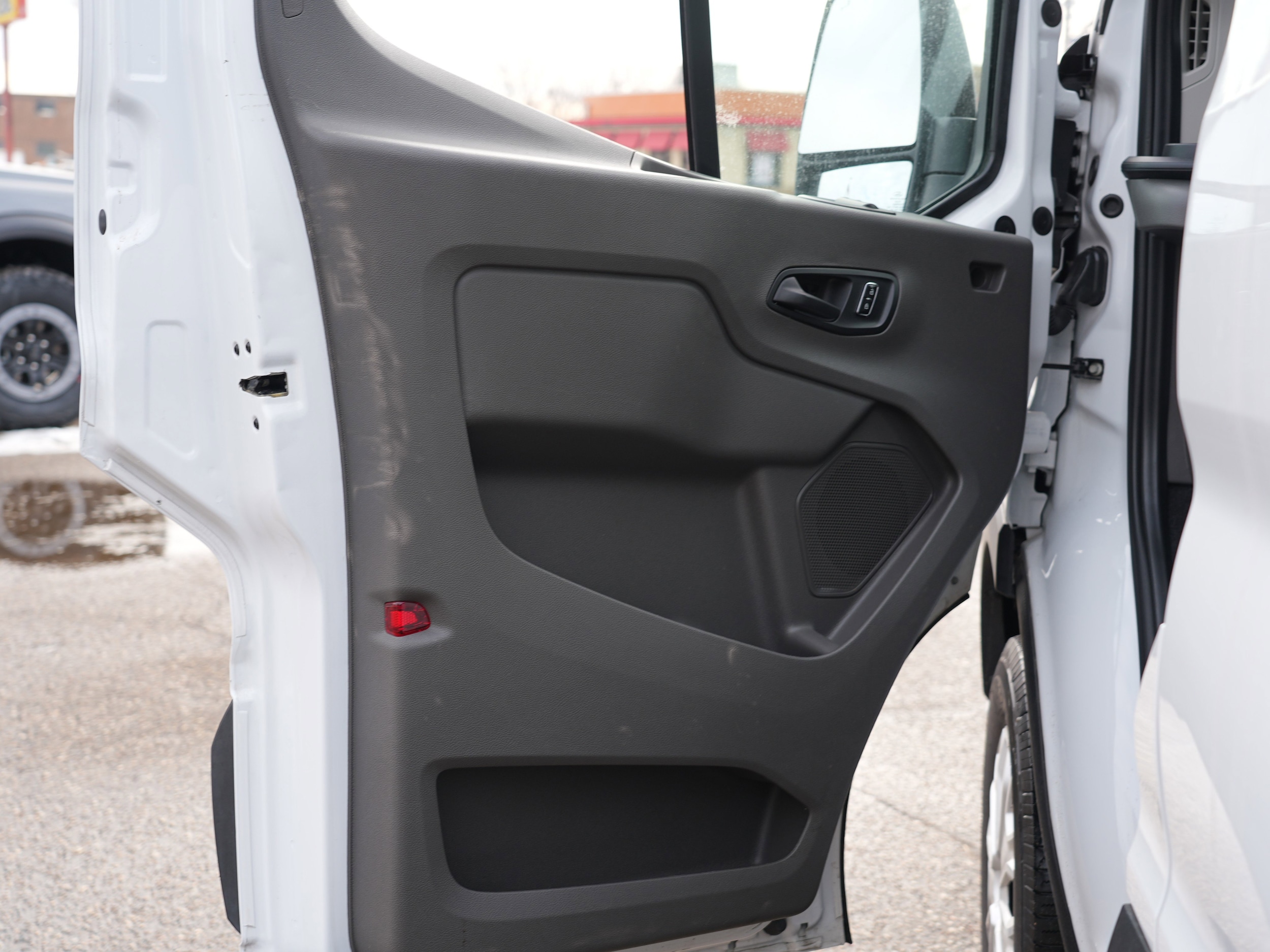 2023 Ford Transit Passenger Van XLT - Photo 14