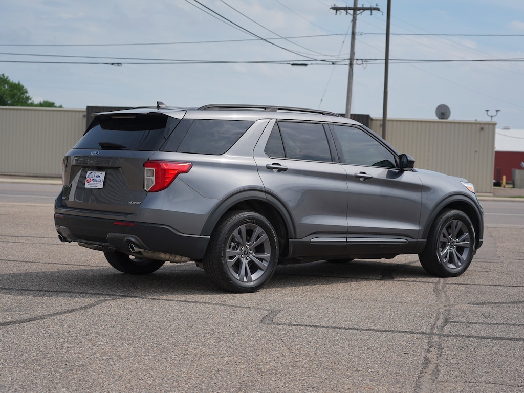 Used 2023 Ford Explorer XLT SUV
