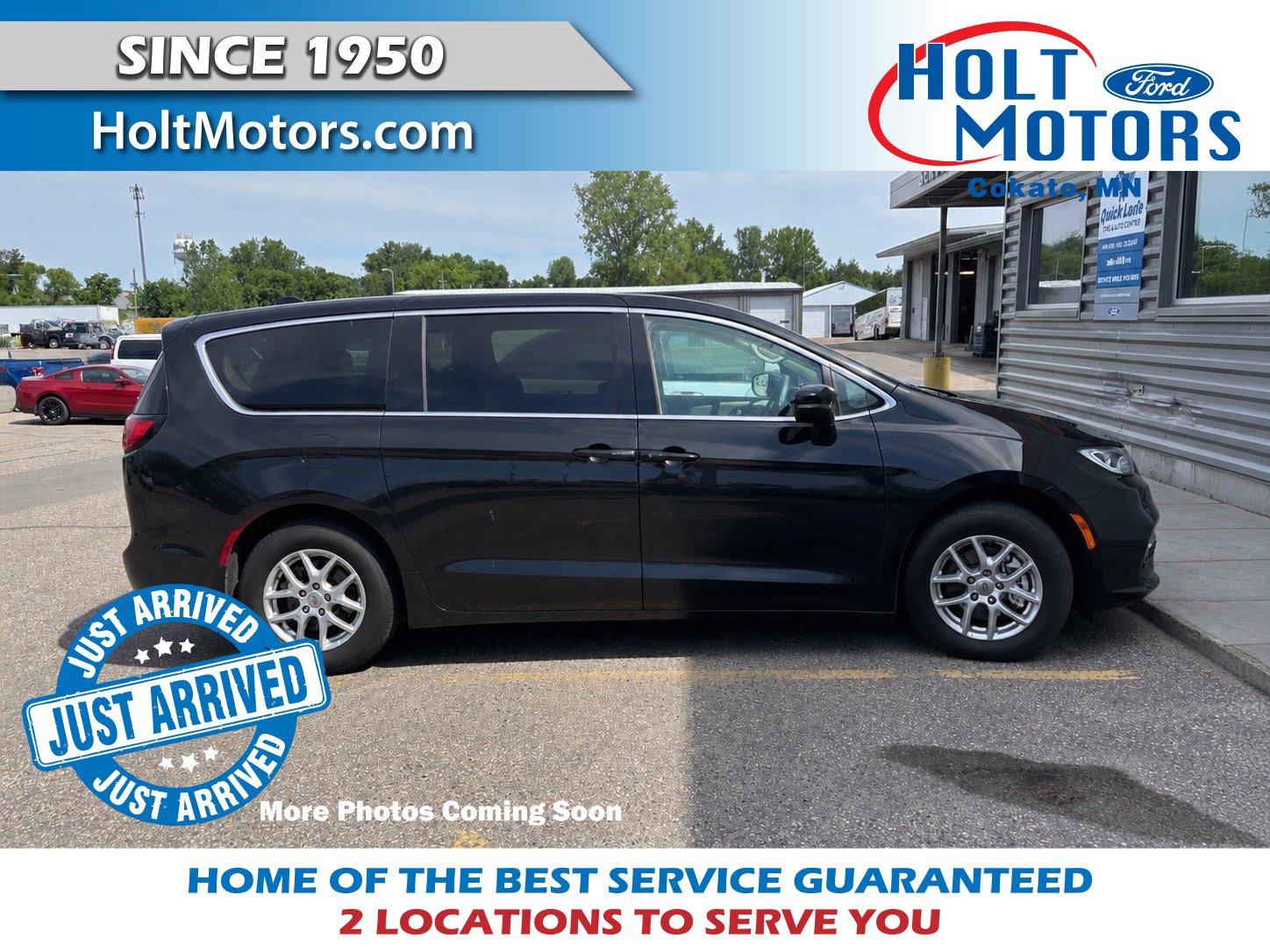 2024 Chrysler Pacifica's photo