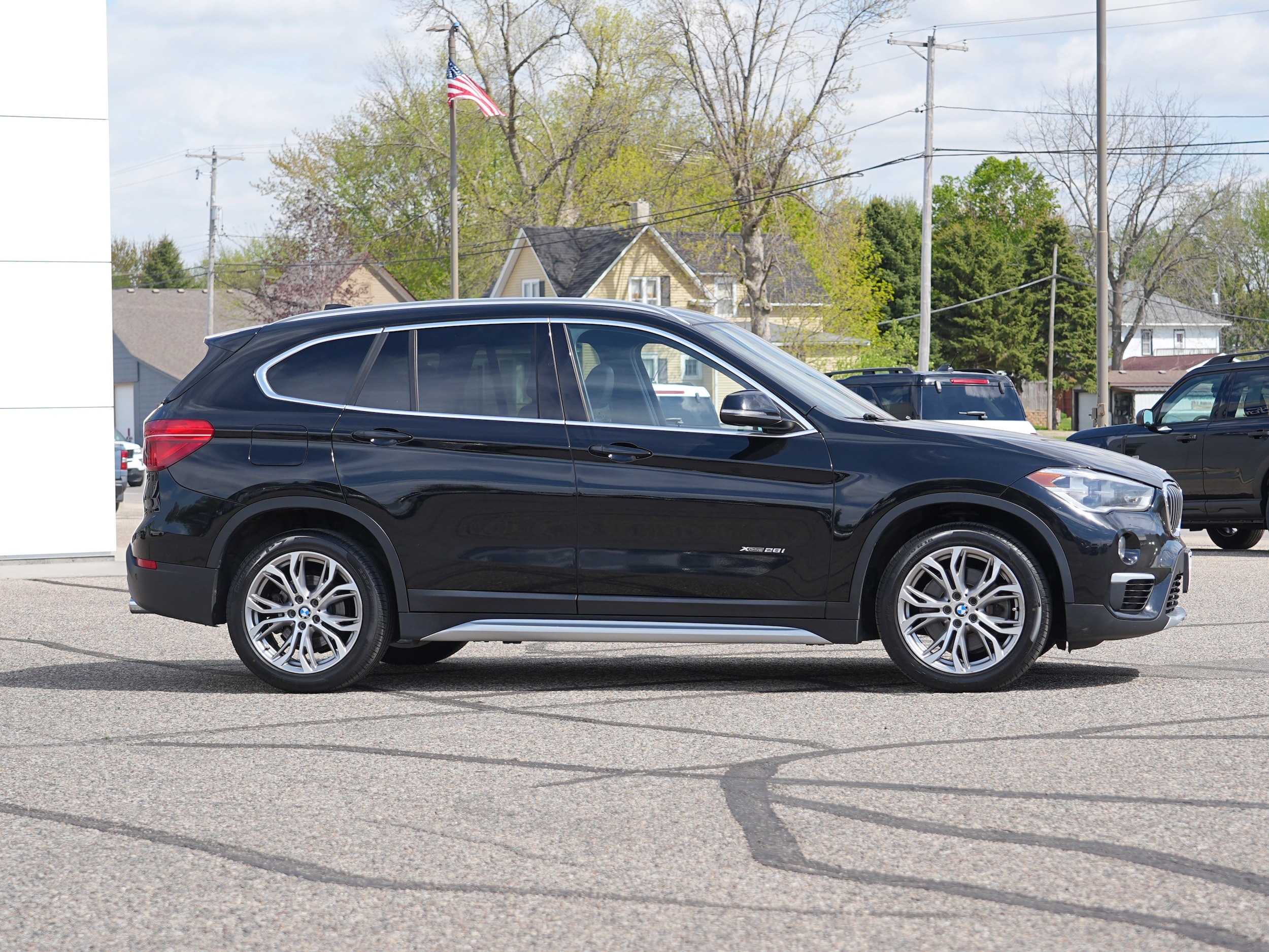 Used 2018 BMW X1 28i with VIN WBXHT3C32J5F90410 for sale in Cokato, Minnesota