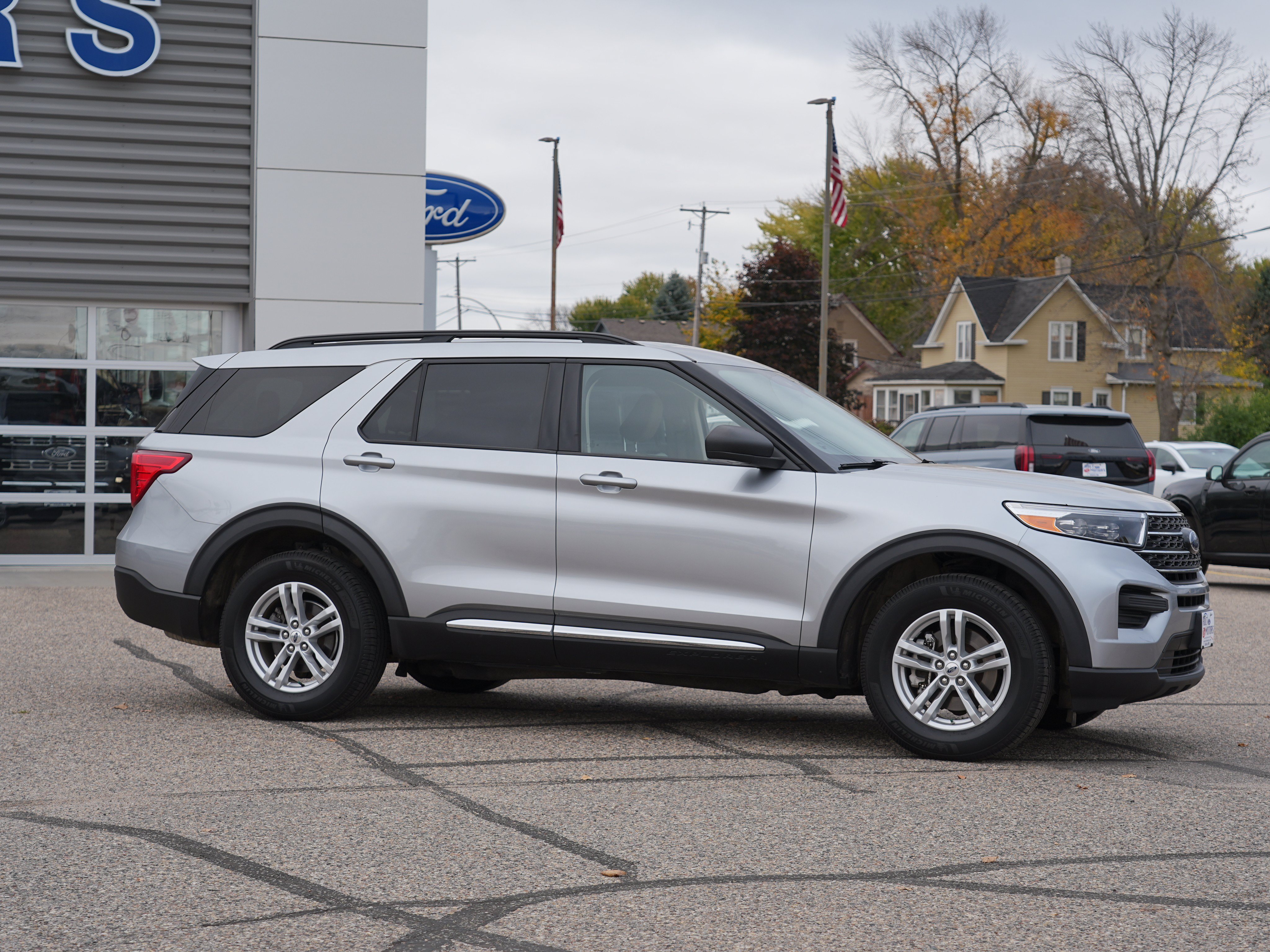 Used 2020 Ford Explorer XLT with VIN 1FMSK8DH5LGB29117 for sale in Cokato, Minnesota