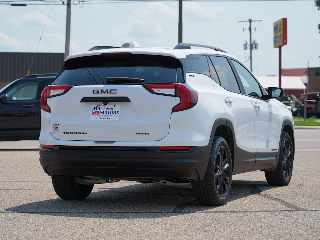Used 2022 GMC Terrain SLE SUV