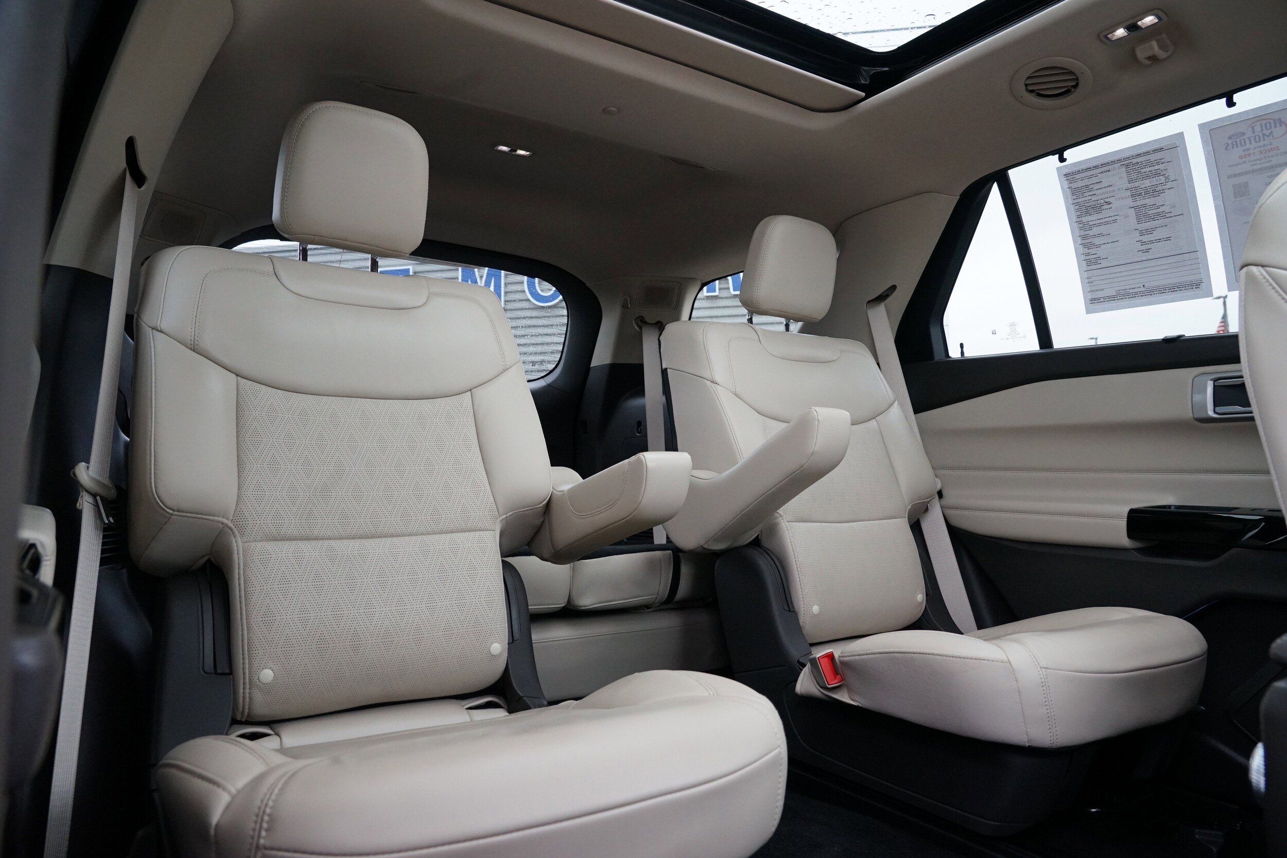 2022 Ford Explorer Platinum - Photo 33