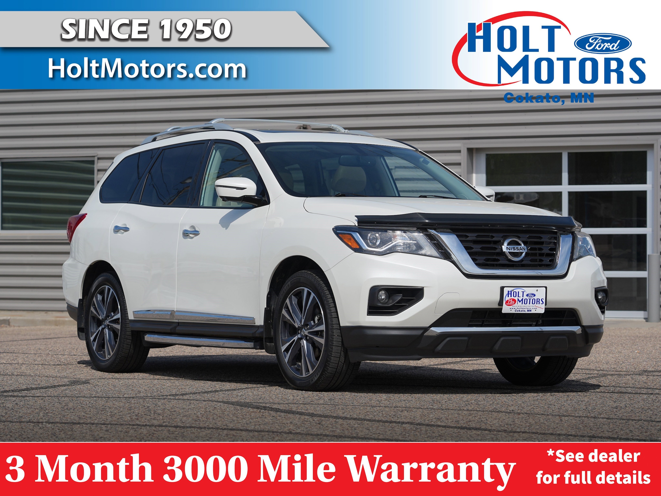 2019 Nissan Pathfinder Platinum 4WD's photo