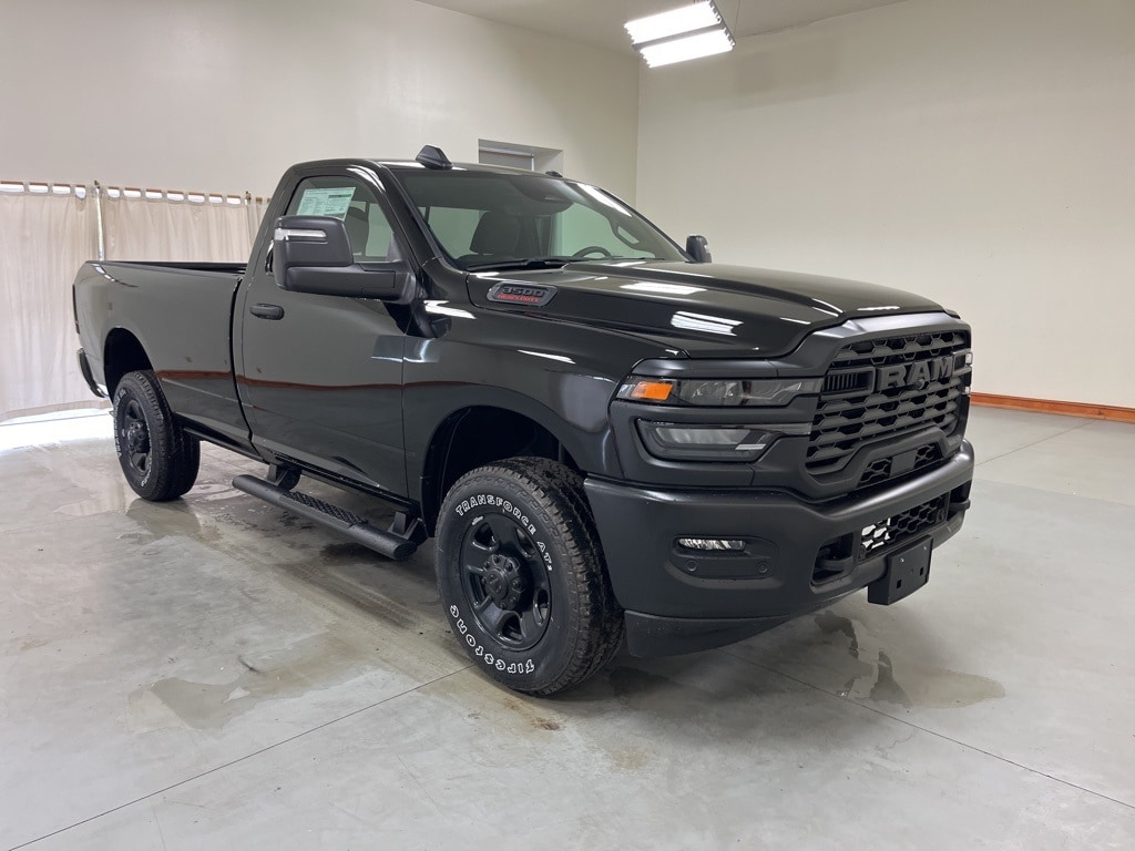 New 2025 Ram 3500 TRADESMAN REGULAR CAB 4X4 8' BOX Pickup
