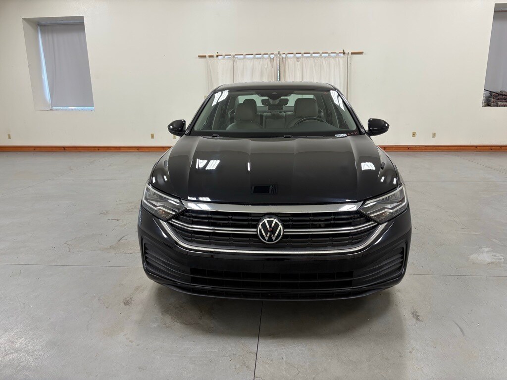 2022 Volkswagen Jetta 1.5T SE photo 2