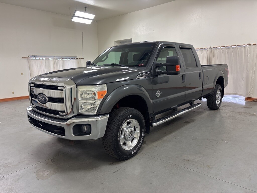 2015 Ford F-350 XLT photo 4
